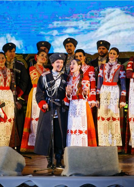 Рождество с Кубанским казачьим хором