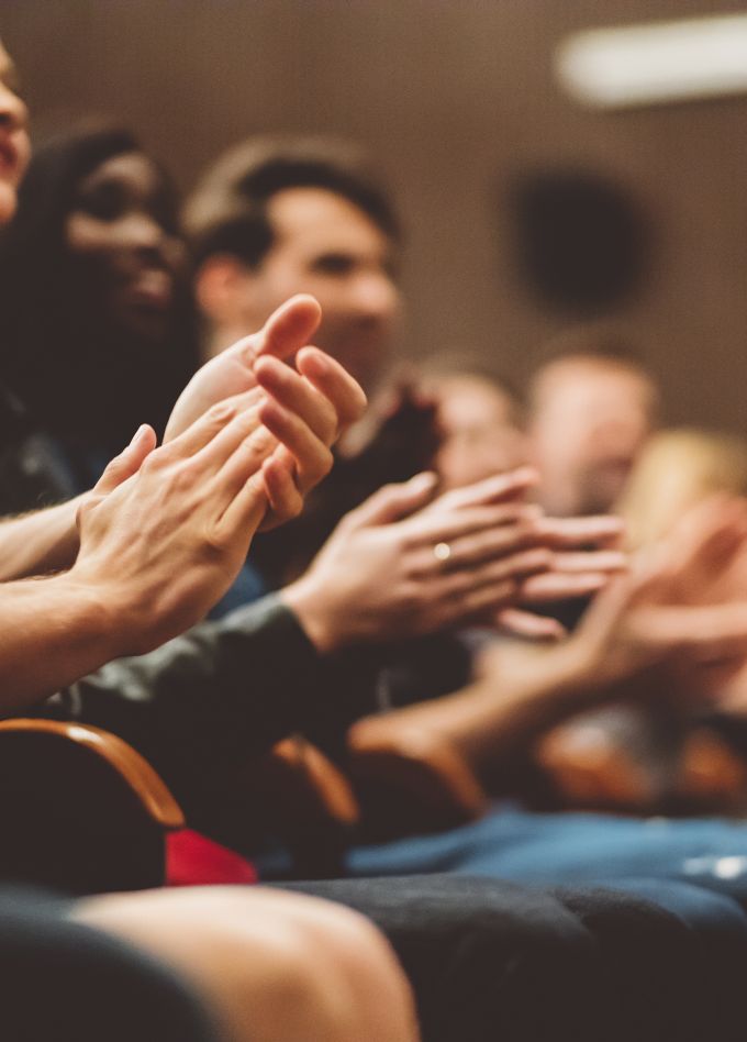 Тётка, деньги, два осла